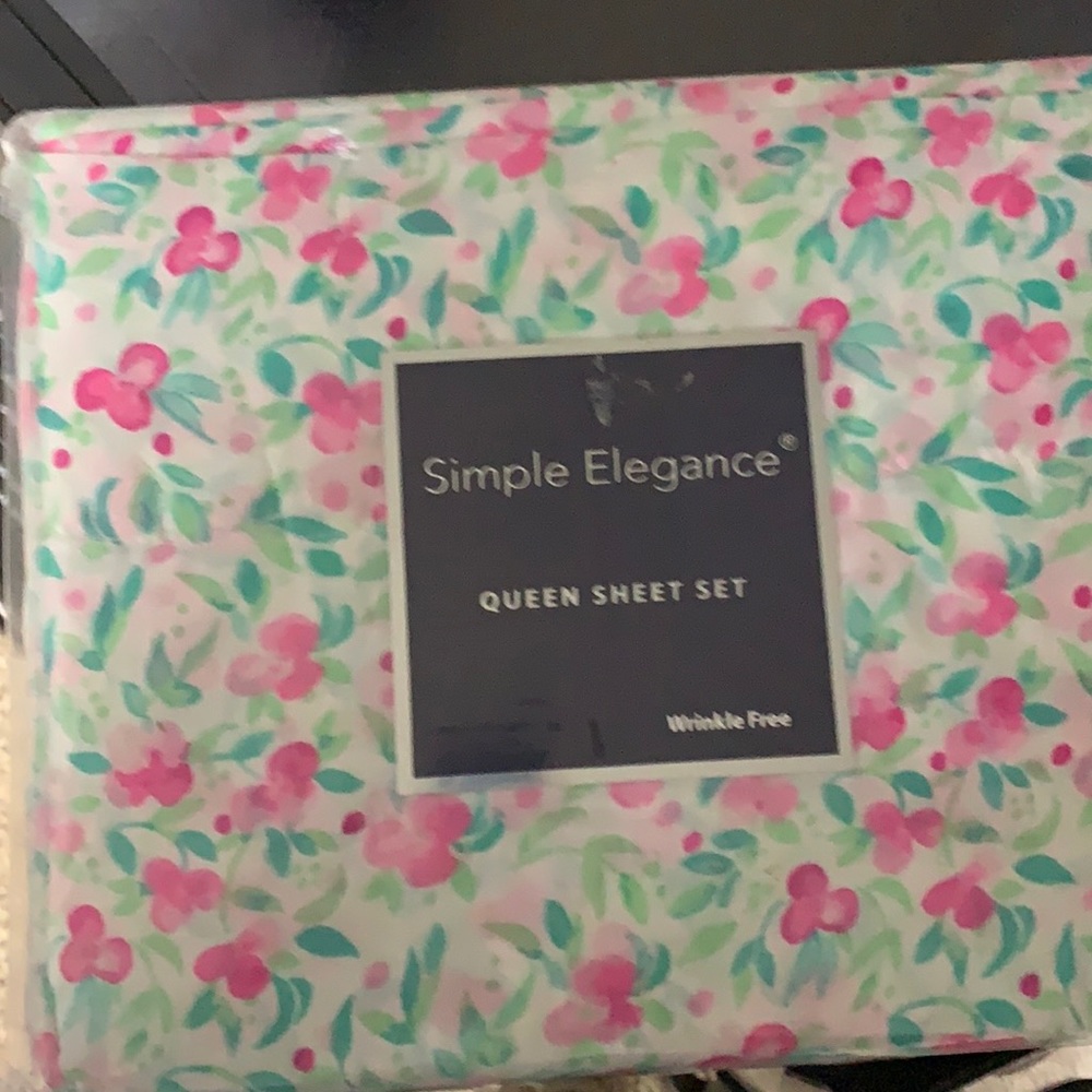 Brand new bed sheet set queen size